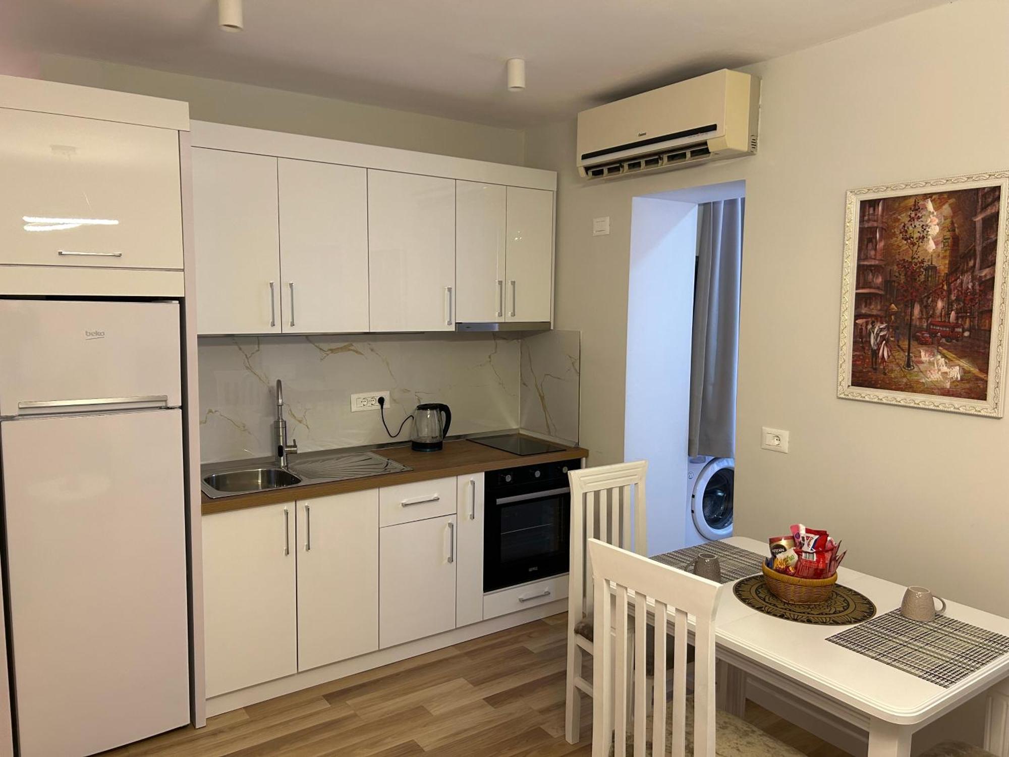 Skanderbeg Apartament Apartment Tirana Exterior photo